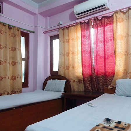 Darshan Namaste Hotel & Lodge Siddharthanagar Экстерьер фото